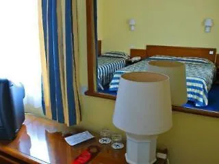 Hotel The Originals City, Frisia, Beaulieu-sur-Mer