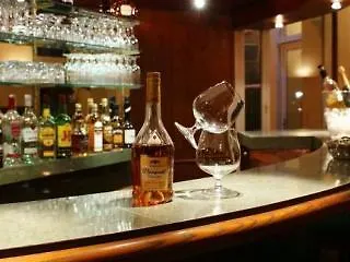 Hotel The Originals City, Frisia,