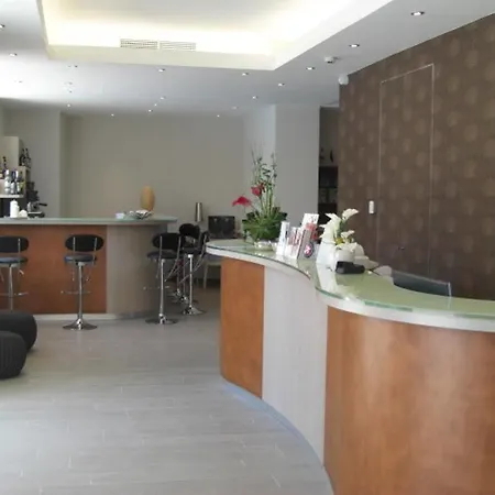 The Originals City, Frisia, 3*