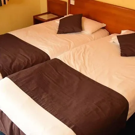 Hotel The Originals City, Frisia, Beaulieu-sur-Mer