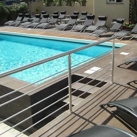 Отель The Originals City, Frisia, 3*